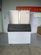 Load image into Gallery viewer, Cube ice maker machine 220V 60Hz produce 40kg to 1000KG/24 hours
